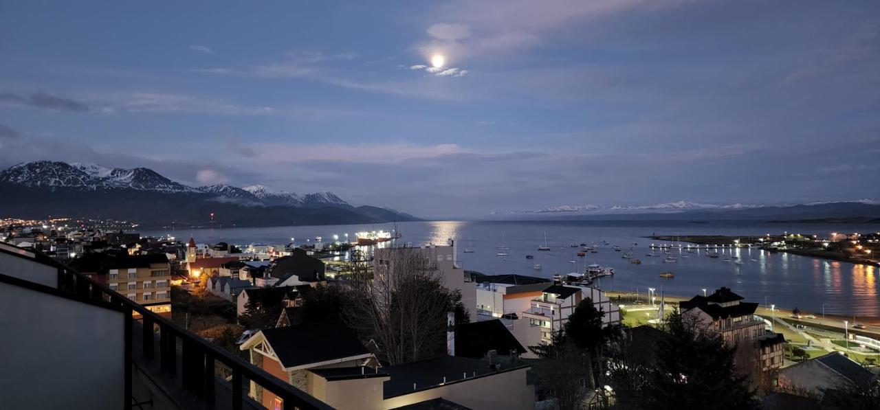 Pacifico Departamentos Apartment Ushuaia Exterior photo