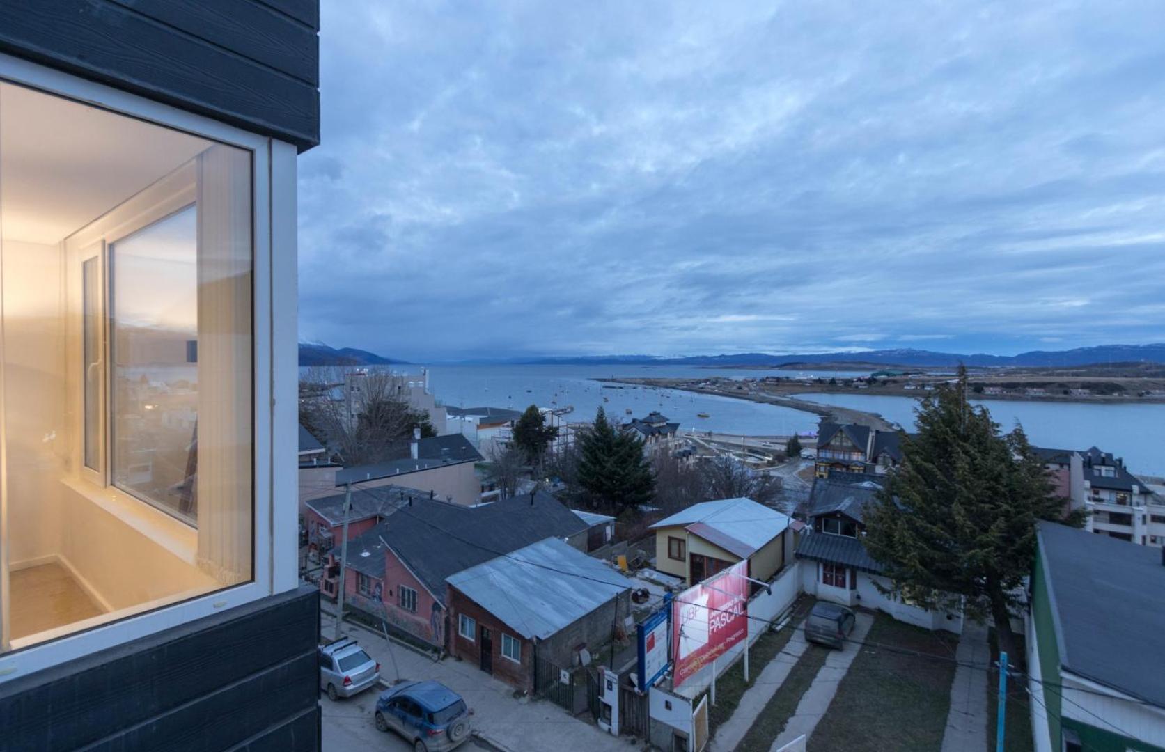 Pacifico Departamentos Apartment Ushuaia Exterior photo